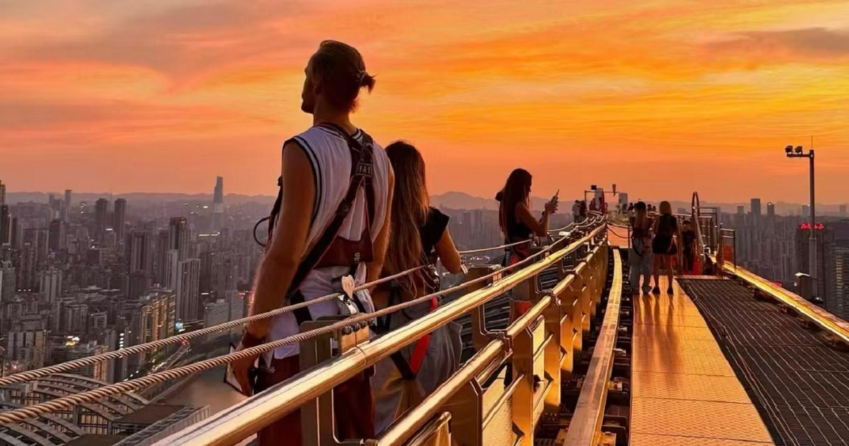 Chongqing: Breathtaking Cloud Walk Ticket at Raffles City - 2026 ...