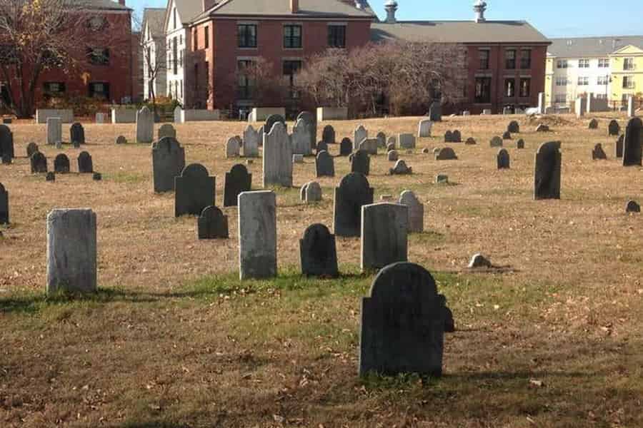 Salem: Rundgang zu Geschichte und dunklen Taten. Foto: GetYourGuide