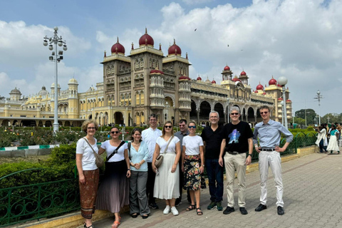 Vanuit Bengaluru: dagtrip naar Mysore met alleen een auto en gids