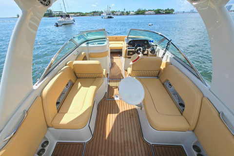 West Palm Beach: Private Boat Tour with a Captain 2 Hour - Private Sightseeing & Island Sand Bar