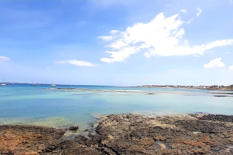 Fuerteventura: Highlights Island Tour with stunning views. Explore Marvelous Fuerteventura Views and Sceneries. Max 8.