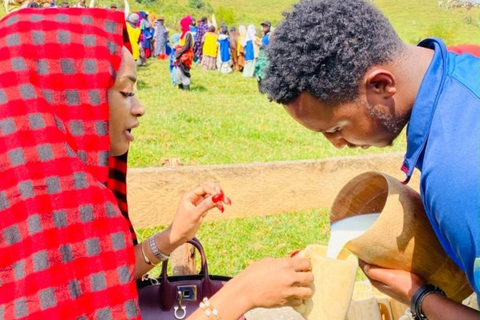 From Kigali: Bigogwe Cow Experience, Hiking & farm with Meal