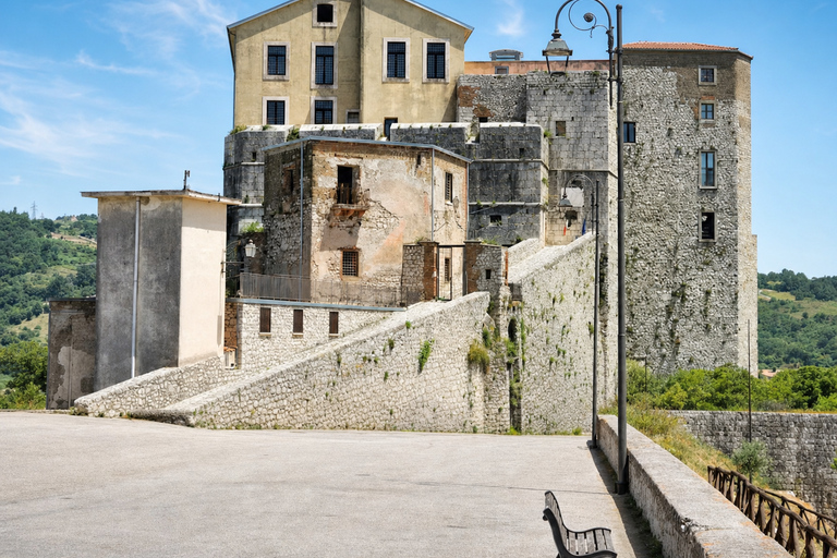Montesarchio: Guided Walking Tour with the Castle and the Crater of Assteas Montesarchio: Guided Walking Tour with Castle and Assteas Crater