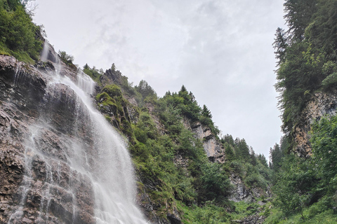 Zurich to the Swiss Alps: 3-Day Hiking Escape
