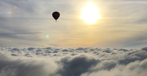 Barcelona: Heißluftballon-Tour in den Vorpyrenäen mit Abholung