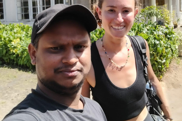 Kandy: Tuk-Tuk Sights, Culture, Shopping & Treatment