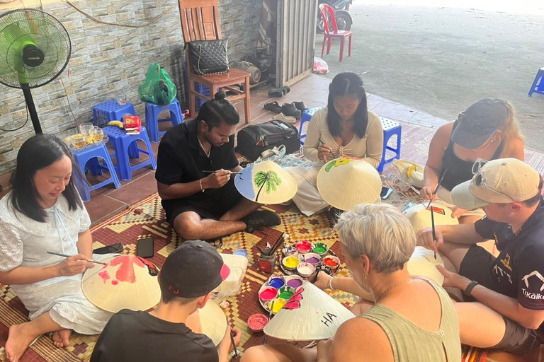 Hanoi&#039;s Secret: Incense, Hat Making &amp; Lacquer Villages TourFull Day Tour:Incense village, Hat Making &amp; Lacquer Villages