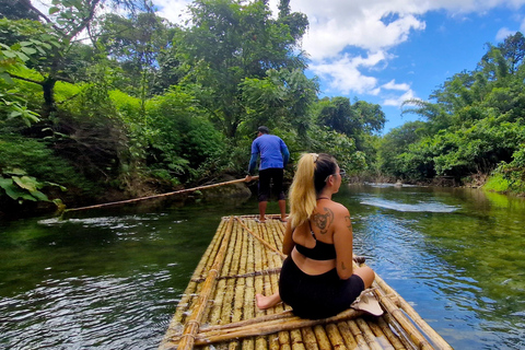 Khao Lak: Jangada de Bambu, ATV e Tour Particular das Tartarugas MarinhasKhao Lak: Tour particular com jangada de bambu, ATV e tartarugas marinhas