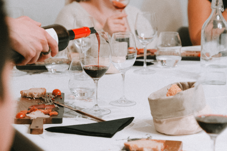 Budapest Card: Öffentliche Verkehrsmittel, 30+ Top-Attraktionen &amp; TourenBudapest Card: 24 h