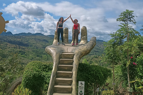 Cebu Escape: Motocyklowa przygoda z wycieczką po mieście i górach