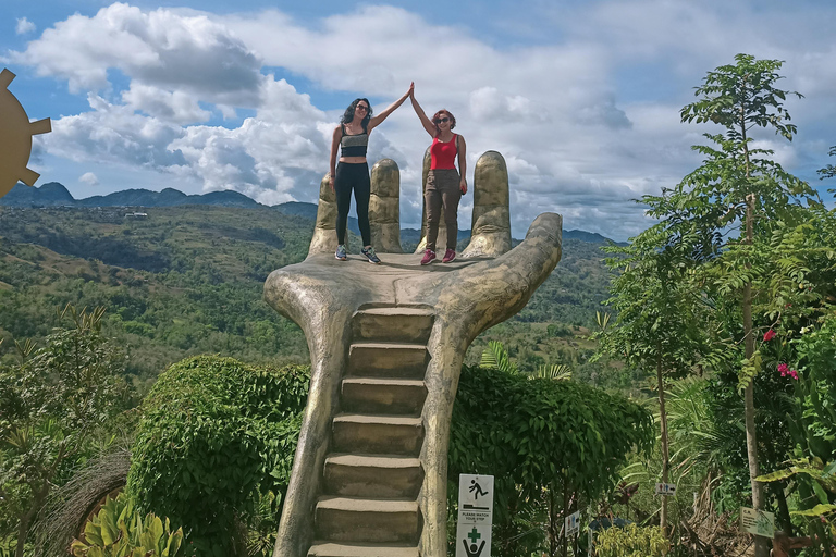 Cebu Escape: Motorradabenteuer mit Stadtführung und Bergtour