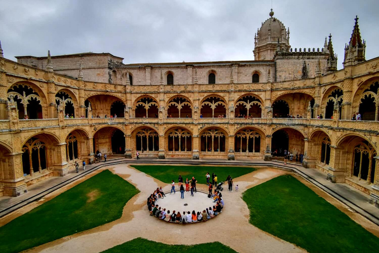 Visite privée : Cristo Rei, Belem, Château de São Jorge, Vue à 360°.Des options standard pour tous.