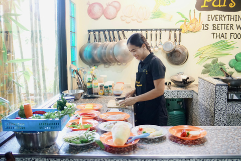 Khao Lak Pui's Authentic Thai Cooking Class