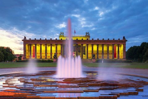 Berlin Christmas Market Tour: Sightseeing, Christmas Market & Mulled Wine