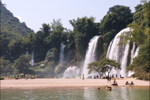 Vanuit Hanoi: 2-daagse Ban Gioc waterval tour - kleine groepGroepsreis: 1 persoon