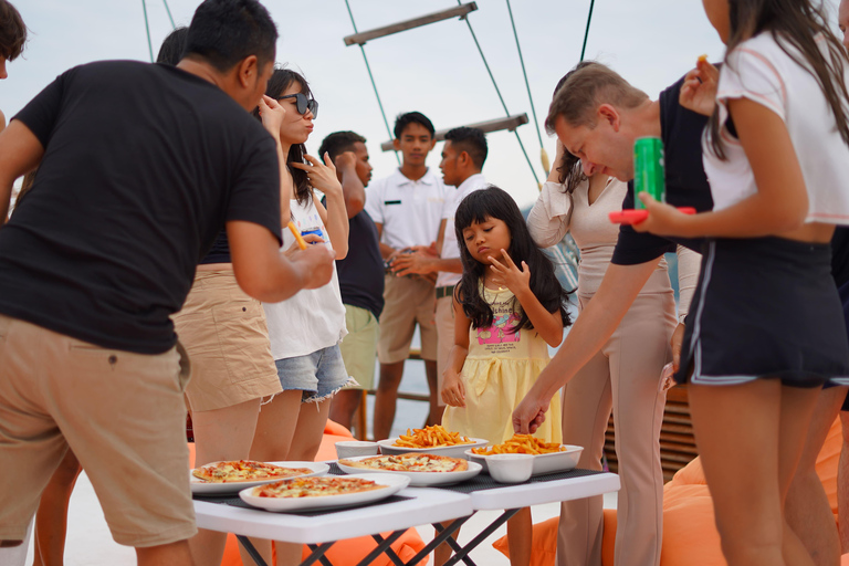 From Labuan Bajo: Komodo National Park 3-Day Liveaboard
