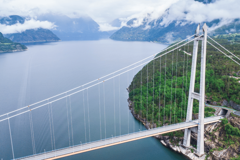 Bus- und Zugtour Bergen - Oslo über Hardangervidda/Fjord