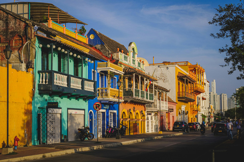 5-Day Cartagena Experience with Sunset Cruise & Street Food