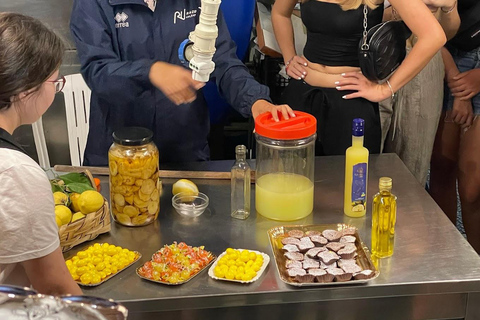 Sorrento: Visita a la Fábrica de Limoncello y Degustación