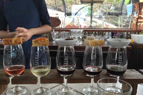 Waiheke Island Wine Tours - PREMIUM Wines - Max 11 clients ! - Image 3