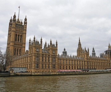 London: Kew to Westminster River Thames Cruise