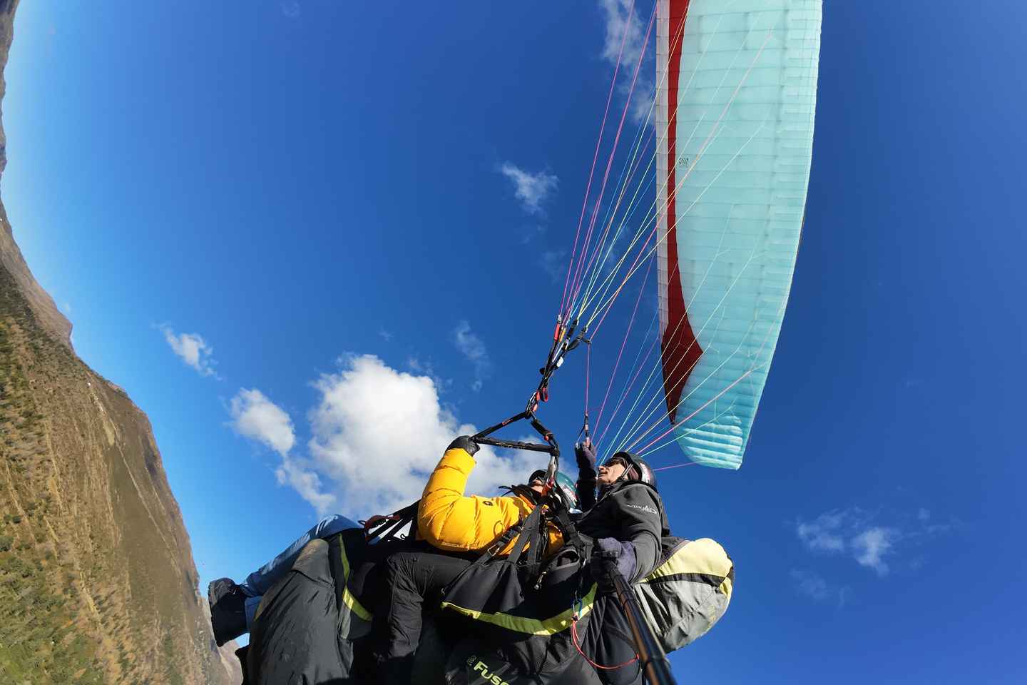Fügen: Vuelo Superalto de Madrugador