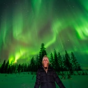 Rovaniemi : excursion guidée avec garantie d'observation des aurores boréales + photos