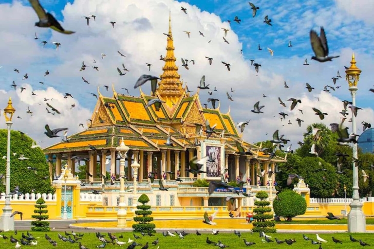 Visita oculta a la ciudad de Phnom Penh, Palacio Real, Wat PhnomVisita oculta a la ciudad de Phnom Penh