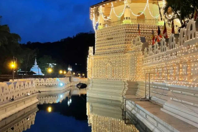 Kandy Evening City Tour & Dance Show Reservations by Tuk-Tuk Kandy evening tour