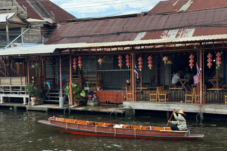 Bangkok: Railway Market & Floating Market Private Tour