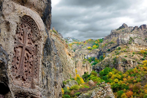 De Yerevan: Excursão de um dia a Tsaghkadzor, Geghard e Garni