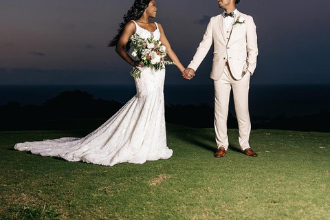 Cattura il matrimonio dei tuoi sogni con il fotografo di punta Vaughn.Cattura il tuo matrimonio da sogno con il fotografo top Vaughn