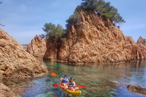 Barcelona: Costa Brava Vandring, havkajak og lagunedykning