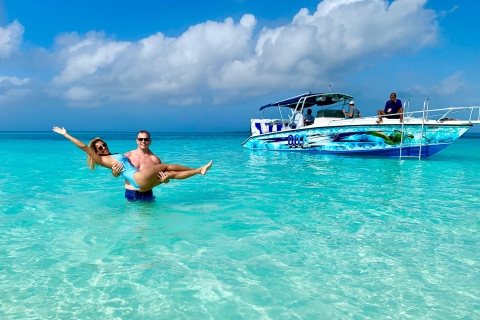 All Inclusive - Snorkeling and Beaching Experience All Inclusive: Rose Island Reef Snorkel and Beaching Tour