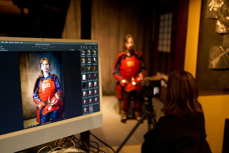 Kanazawa: Samurai Armor Experience with Professional Photos
