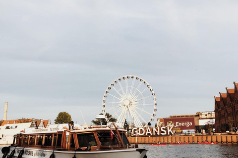 Gdańsk: River Cruise on Motlawa with Meal and Drink Romantic Cruise
