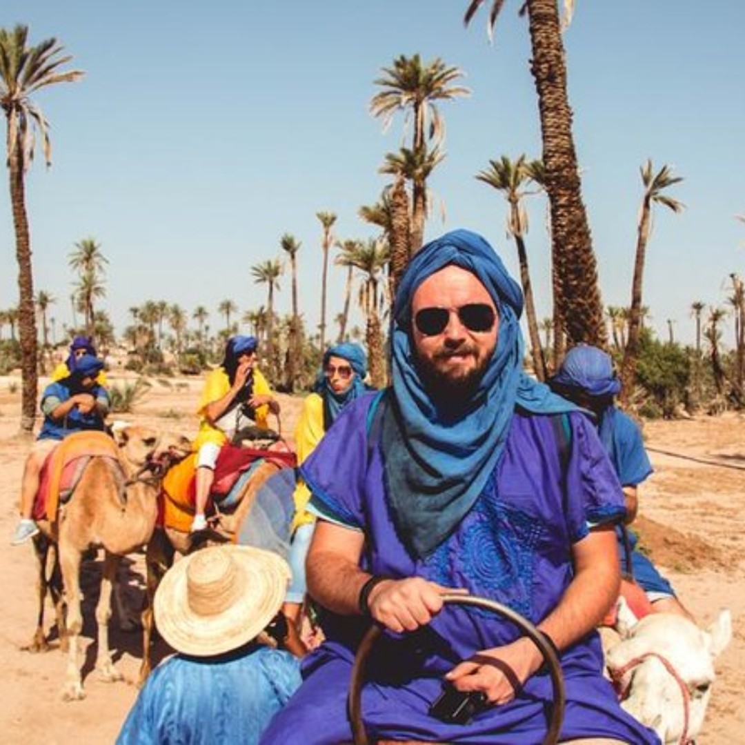 Depuis Casablanca : excursion privée d'une journée à Marrakech avec balade à dos de chameau - dromadaire