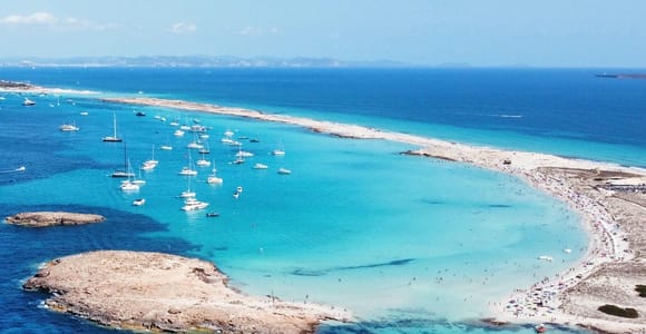 Ibiza: Figueretas Round-Trip Transfer to Formentera