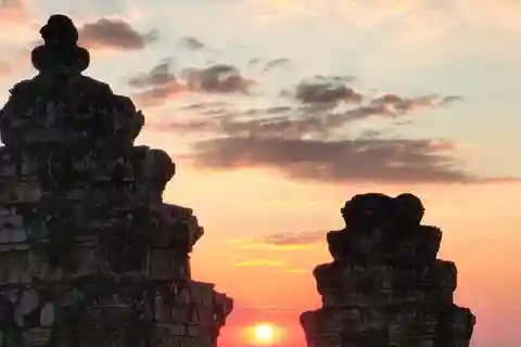 Excursão de 1 dia para pequenos grupos com guia de turismo em Angkor com pôr do sol