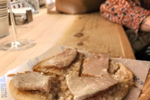 Chef-led Seville tapas tour /Authentic dishes & local wines