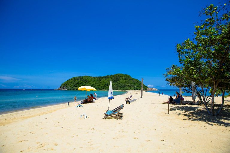 From Ko Pha Ngan: Koh Ma and Koh Raham Half Day Snorkeling