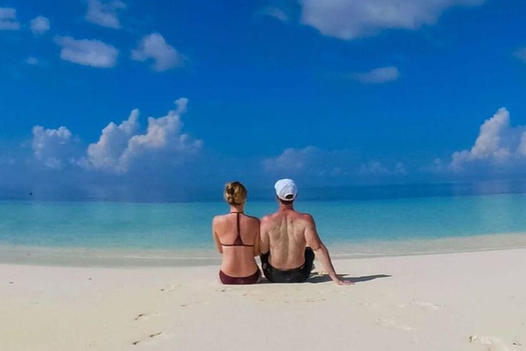 ZANZIBAR: Day in Paradise Nakupenda Sandbank + Beach Dining Private transport from anywhere in Zanzibar