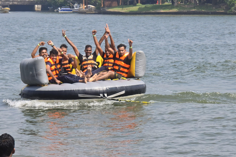 Jetski- &amp; Wassersport-Paket + Flussboot-SafariJetski &amp; Wassersport mit Transport – Aungalla-Gegend