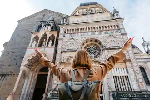 Prywatna wycieczka z przewodnikiem po najważniejszych zabytkach górnego miasta Bergamo