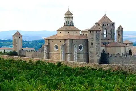 Wycieczka do Poblet i Montserrat z Salou, Cambrils lub Tarragony