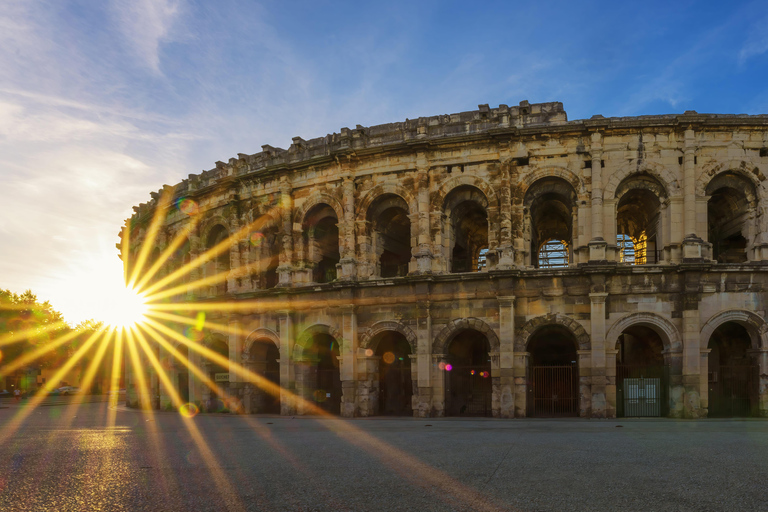 Nîmes: Express Walk with a Local in 60 minutes 90 min - Walking Tour