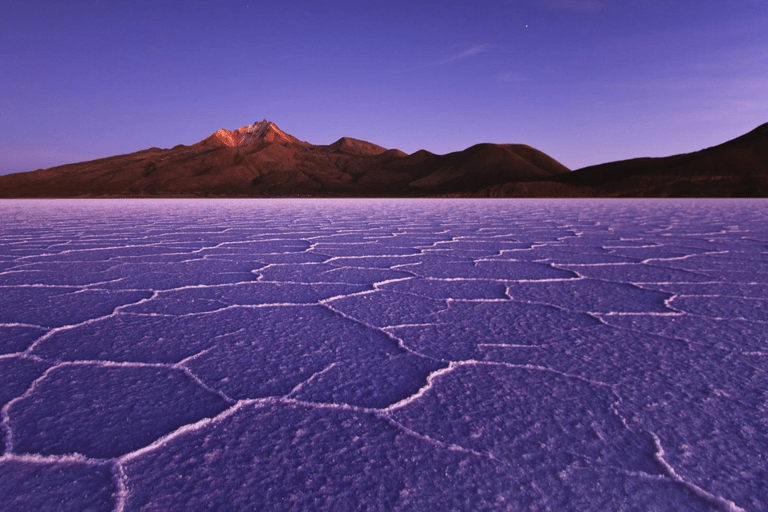 2-Days private roundtrip from Chile to Uyuni Salt Flats