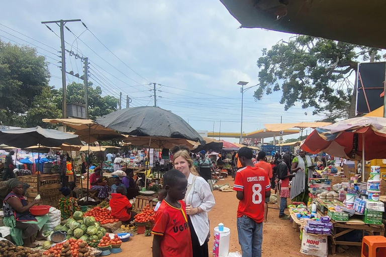 Entebbe: Guided Walking Tour with Markets and History