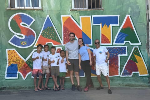 Rio de Janeiro: Favela Santa Marta Top Tour with Local Guide
