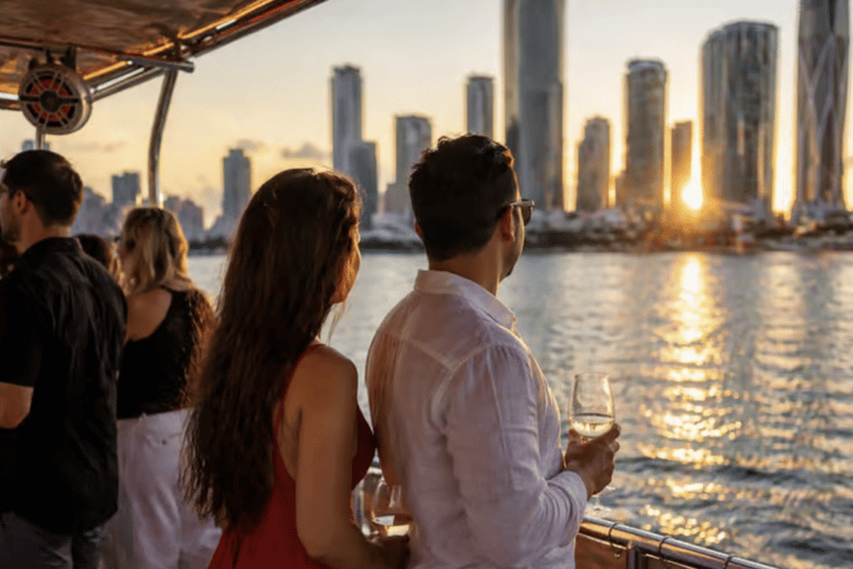 Miami: 4th of July Fireworks Cruise on Biscayne Bay